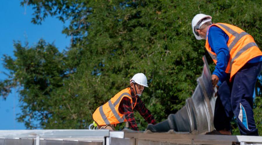 Expert new roof installation services in Soudan, MN